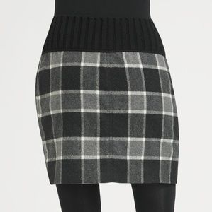 Theory mini skirt